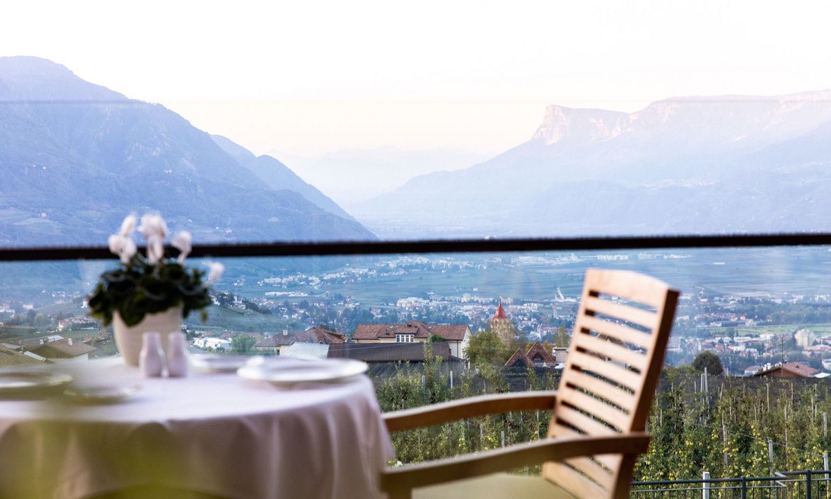 Südtirol :: Meran :: Dorf Tirol :: Hotel Patrizia